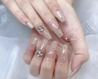 ネイル RINA 🤍のネイルデザイン