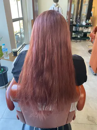 ロング ⭐️カラー特化⭐️ 安達佑紀のヘアスタイル