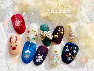 ネイル AYA Reginaのネイルデザイン