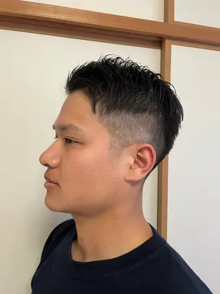 ショート メンズ 溝口 槙里也のヘアスタイル