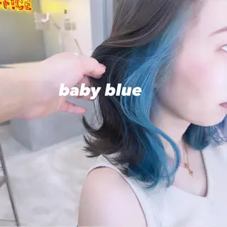 ミディアム カラー 岡野 静華のヘアスタイル