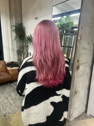 ロング 鈴木瑛里／ブロンド ベージュ／男女のヘアスタイル