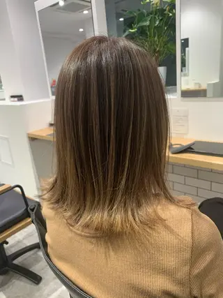 ショート ヨシミ カズヤのヘアスタイル