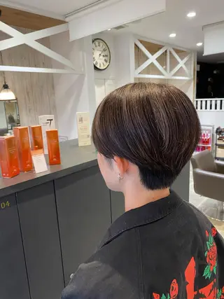 ショート カラー メンズ 柴田 枝利子のヘアスタイル