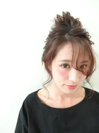 セミロング ヘアアレンジ _WHITE高槻所属・_WHITE高槻店 yusukeのヘアスタイル