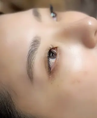 アイブロウ BeckyTokyo 🌻Misaki🌻のマツエク・マツパデザイン