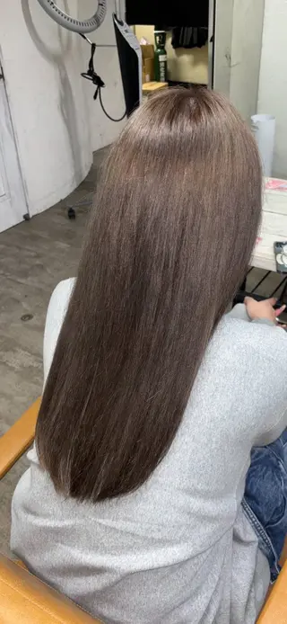 ロング 所沢カットモデル🩵 ゆう❄️🍒のヘアスタイル