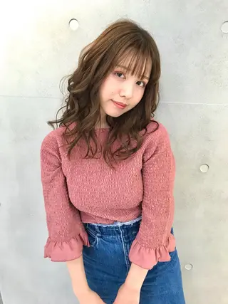 セミロング カラー ヘアアレンジ 透明感カラーブリーチ 🌼シゲモトアヤ🌼のヘアスタイル