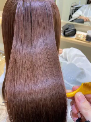 ロング 🦋髪質改善🦋 眞井琴美のヘアスタイル