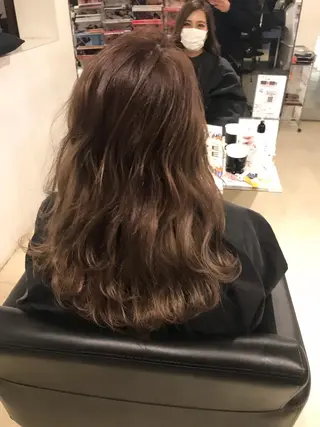 ロング カラー hair make addict (ヘアーメイク アディクト)所属・addict⭐️ 江川　颯也💎のヘアスタイル