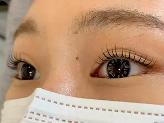 マツエク・マツパ ルリアンチッタ 吉澤の眉毛・アイブロウイメージ