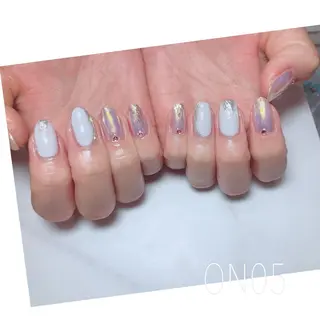 ネイル 園 寛子 （ネイリスト）のネイルデザイン