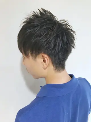 ショート メンズ インナーカラー/ ストレート/奥野洸也のヘアスタイル