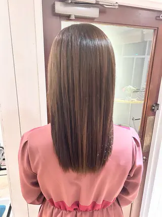 セミロング PIS／ NAHOのヘアスタイル