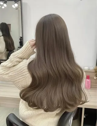 ミディアム カラー sunc所属・ハイトーン/ブリーチ /ダブルカラーのヘアスタイル