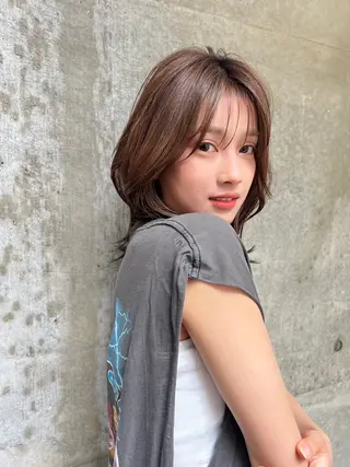 ミディアム パーマ ヘアアレンジ ハイトーン/美髪矯正 🍃大江拓実のヘアスタイル