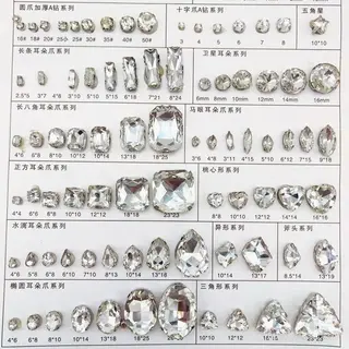 ネイル 長さ出し専門パーツ リティのネイルデザイン