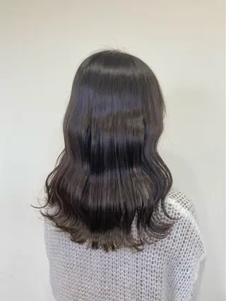 ロング 梅山 美侑のヘアスタイル