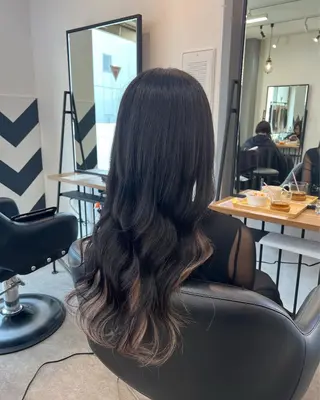 ロング カラー ヘアアレンジ 【DEST】 KAHOのヘアスタイル