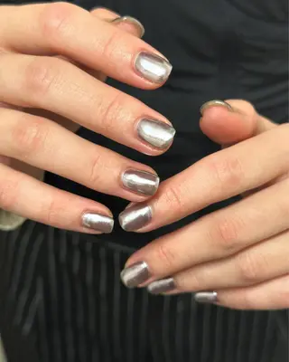 ネイル kiii.__ ✴︎*のネイルデザイン