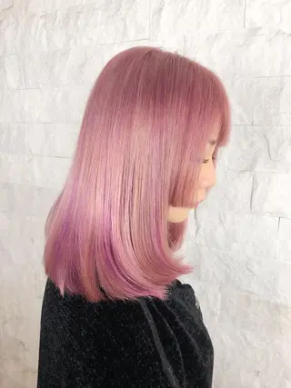 セミロング 圧倒的美髪ストレート ツダケイタロウのヘアスタイル