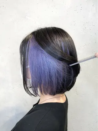 ショート カラー ヘアアレンジ ｲﾝﾅｰｶﾗｰ屋さん 🫧伊藤拓実のヘアスタイル