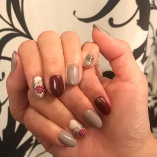 ネイル alma nailsのネイルデザイン
