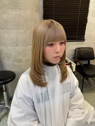 セミロング ケアブリーチ🌟 ♢WATARU♢のヘアスタイル