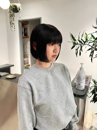 ショート カラー piilo. かわい  なつみのヘアスタイル