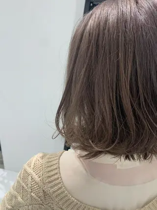 ショート カラー TAKUMI .のヘアスタイル