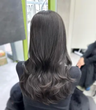 ロング 堀江/透明感 ベージュ/白川幸太のヘアスタイル