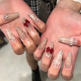 ネイル MODA MANAMIᵕ̈のネイルデザイン