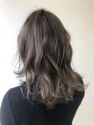 セミロング カラー 永井 悠大のヘアスタイル