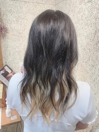 セミロング カラー 鈴木 達成のヘアスタイル