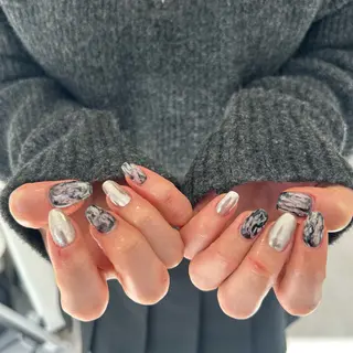 ネイル Uzuki ／ROCCOnailのネイルデザイン