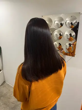 ミディアム 岡田 琉花のヘアスタイル