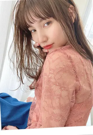 セミロング カラー 大野 あさみのヘアスタイル