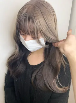 セミロング カラー matiz マティス　表参道所属・💜アンブレラカラー 髪質改善　丸尾】のヘアスタイル