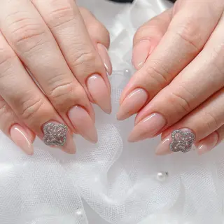 ネイル nail salon HERA所属・HERA 小橋川のネイルデザイン