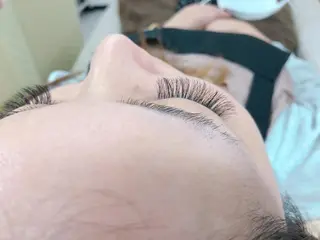 マツエク・マツパ Megu. anelloのマツエク・マツパデザイン