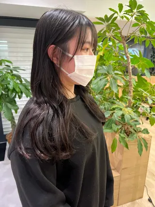 ロング 田中 愛梨のヘアスタイル