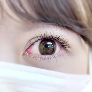 マツエク・マツパ Glück private salon所属・Glück yukiの眉毛・アイブロウイメージ