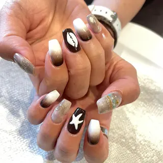 ネイル Allure Sayakaのネイルデザイン