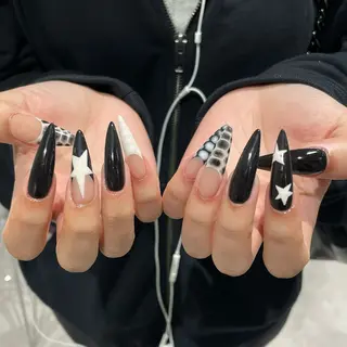 ネイル IROHA NAIL Kurumi🪽🫧のネイルデザイン