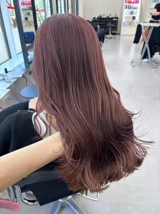 ロング カラー 透明感赤み消し レイヤー/髪質改善のヘアスタイル