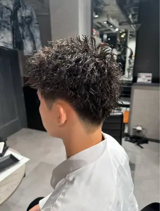 パーマ メンズ HAIR & MAKE EARTH川崎店所属・🎱パーマ無双🎱 DAIGOのヘアスタイル