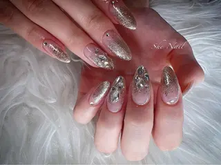 ネイル She   Nail所属・ISA_ BELLAのネイルデザイン