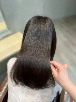 ロング Hair Make NEWYORK　稲荷町店所属・南部萌🍀縮毛矯正 ツヤ髪ストレートのヘアスタイル