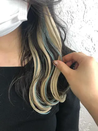 セミロング ️🩵透明感カラー Yūka🩵のヘアスタイル