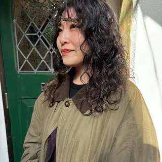 ロング パーマ 美容室rin所属・大石 朱純のヘアスタイル